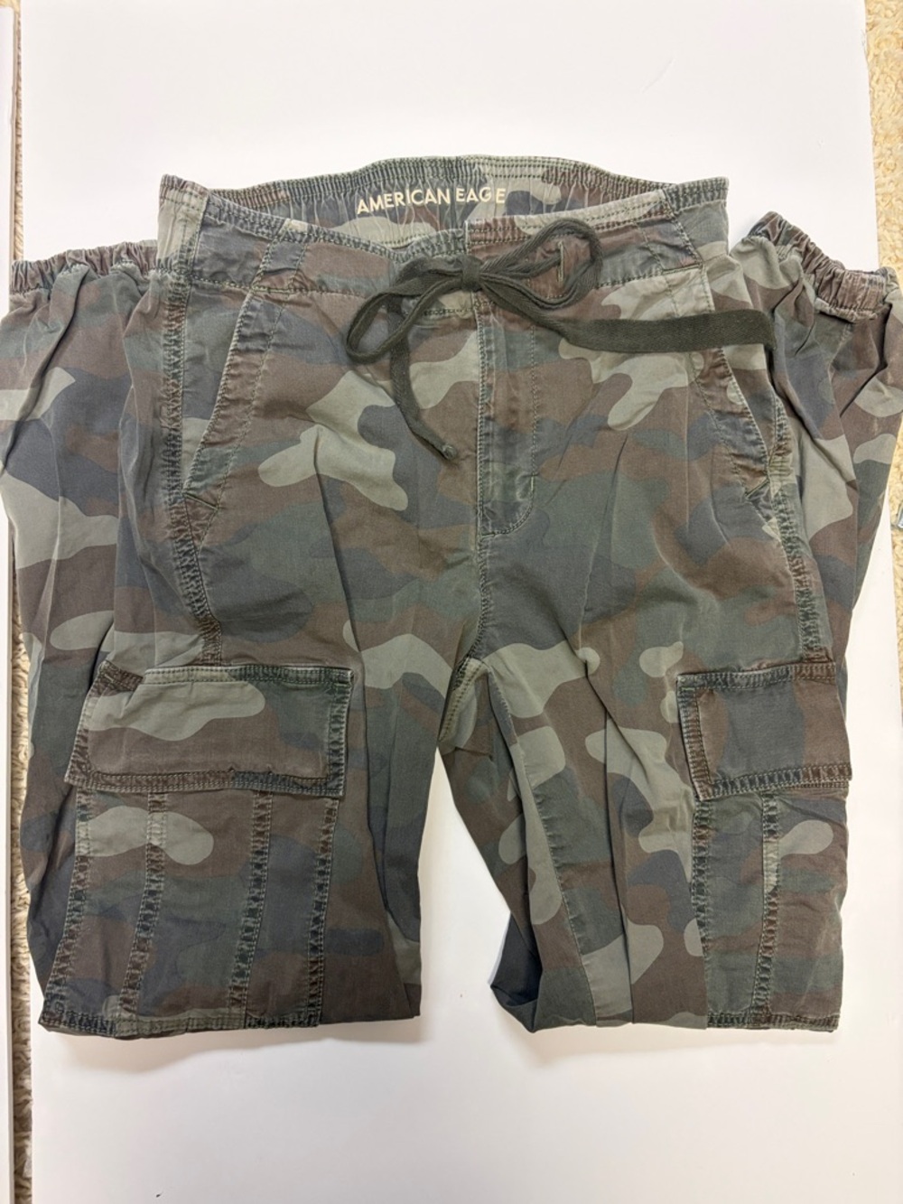 American Eagle Outfitters Women’s Camouflage Cargo Pants - Green Brown